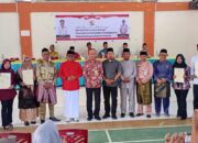 Puluhan Warga Desa Kampung Baru Terima Sertifikat Redistribusi Tanah dari Bupati Zukri